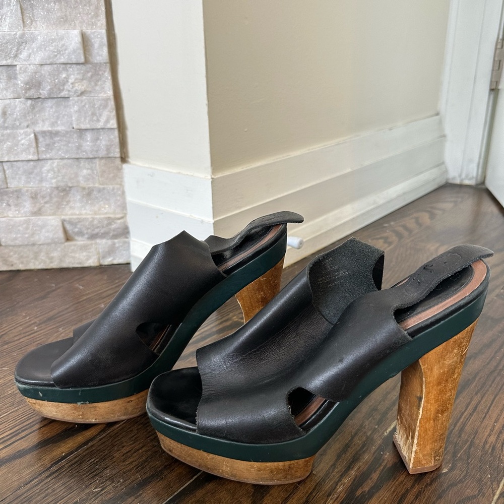 Marni x H&M Black Leather Platform Block Heels with Wooden Accents